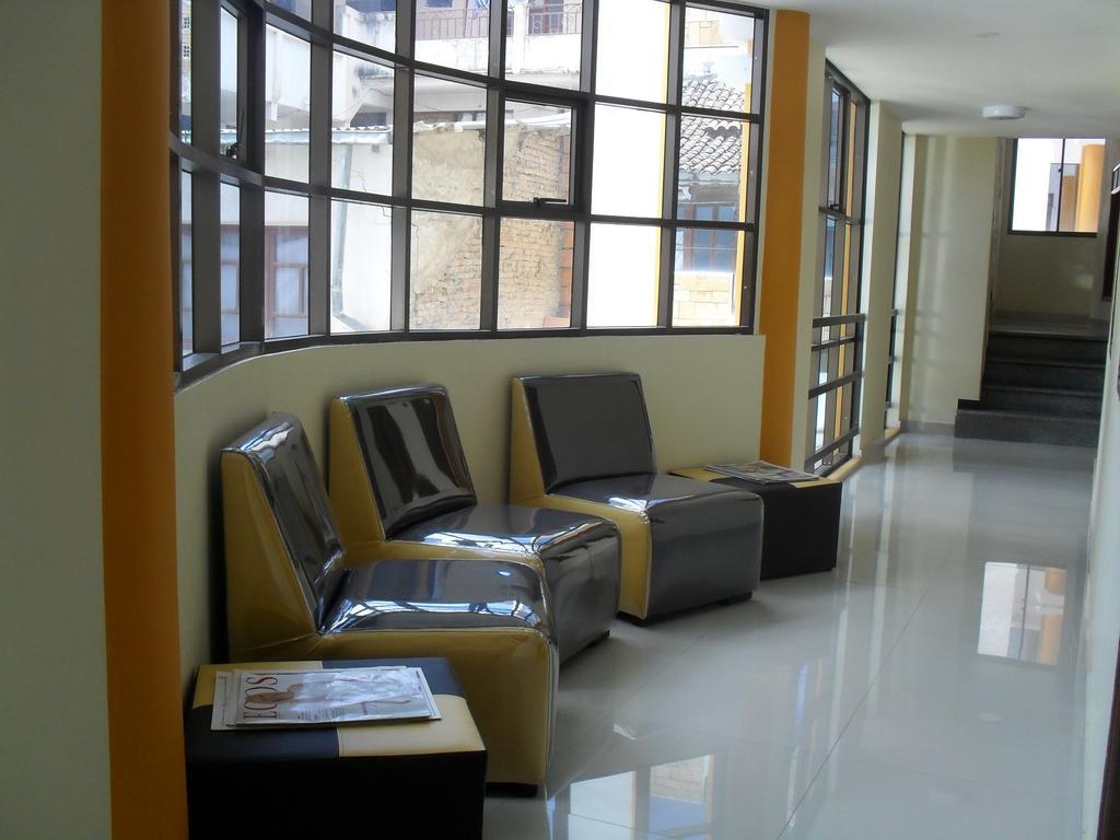 Hostal Corona Blanca Σούκρε Εξωτερικό φωτογραφία