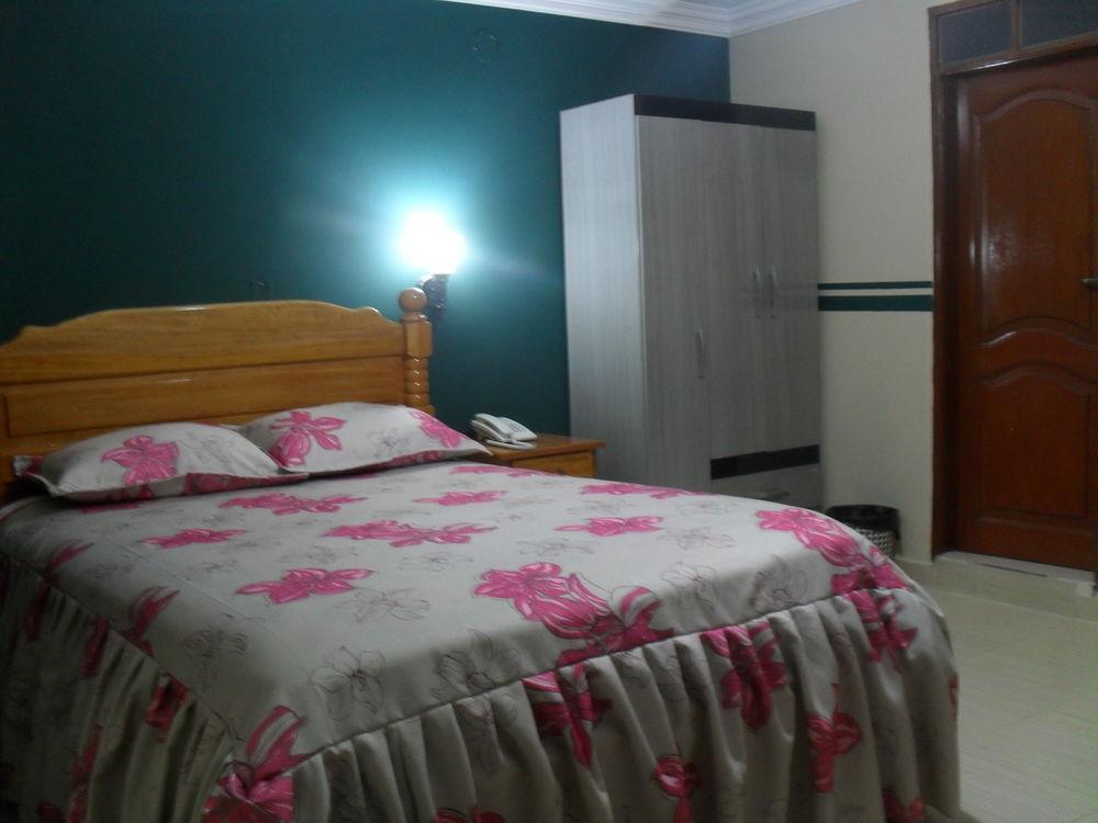Hostal Corona Blanca Σούκρε Εξωτερικό φωτογραφία
